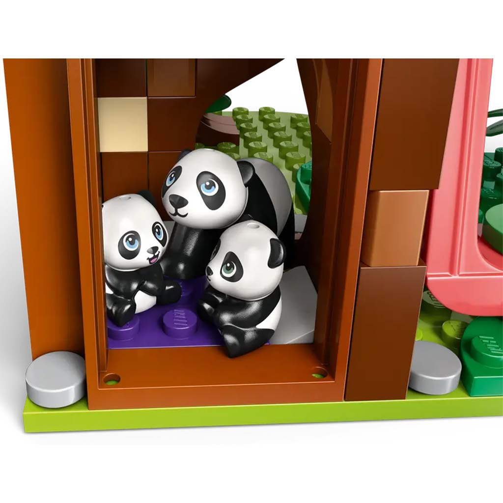 imagen de LEGO® Friends: Refugio de Pandas (42648) 6