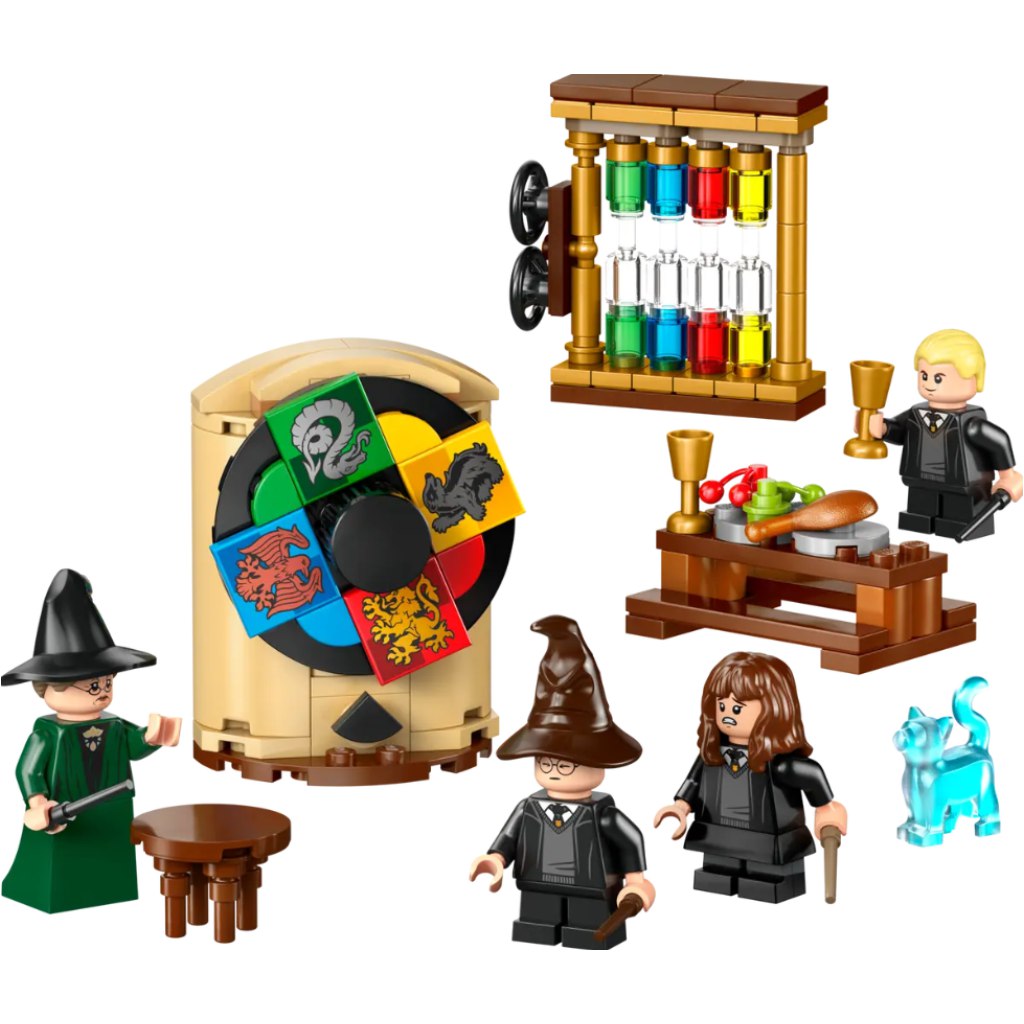 imagen de LEGO® Harry Potter: Castillo de Hogwarts™: La ceremonia de selección del Sombrero Seleccionador (76460) 2