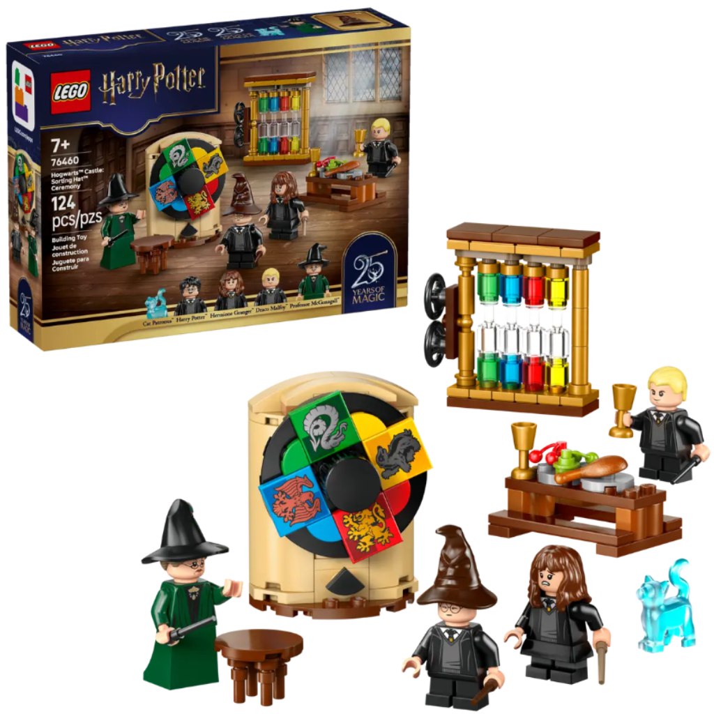 imagen de LEGO® Harry Potter: Castillo de Hogwarts™: La ceremonia de selección del Sombrero Seleccionador (76460) 1