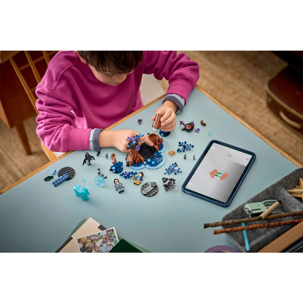 imagen de LEGO® Harry Potter™: El Bosque Prohibido: Expecto Patronum (76475) 4