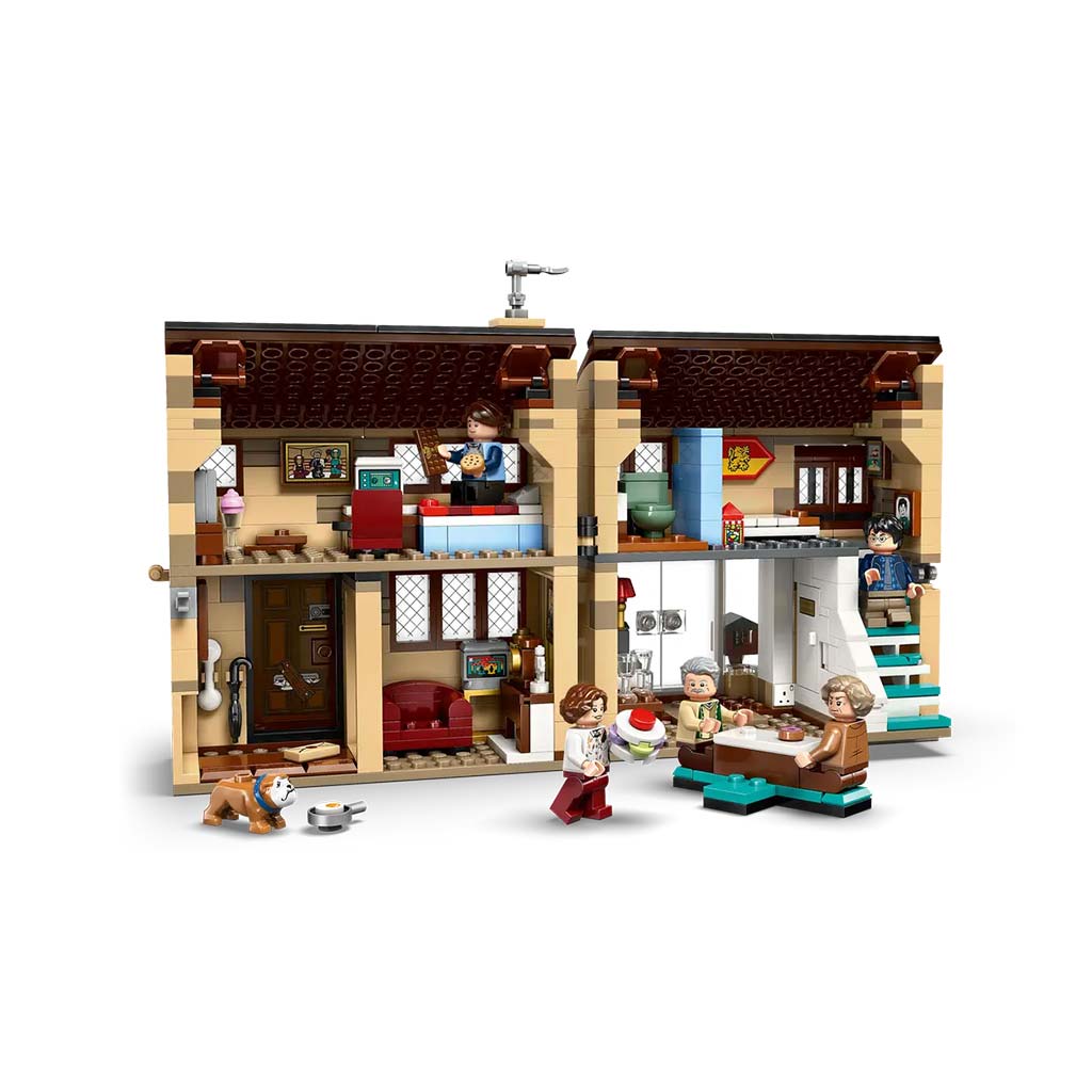 imagen de LEGO® Harry Potter: Privet Drive: ¡Visita de la tía Marge! (76451) 4