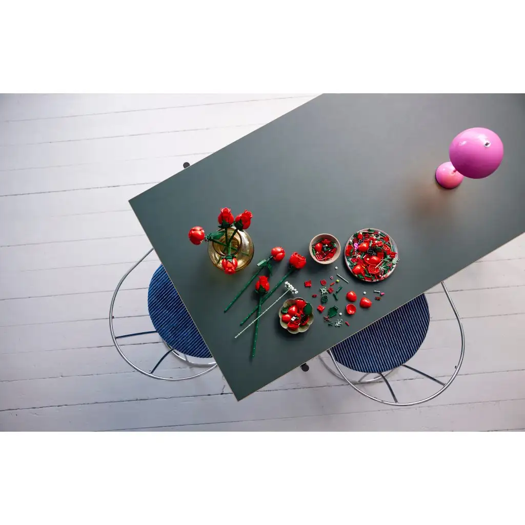 imagen de LEGO® Icons: Ramo de Rosas (10328) 3