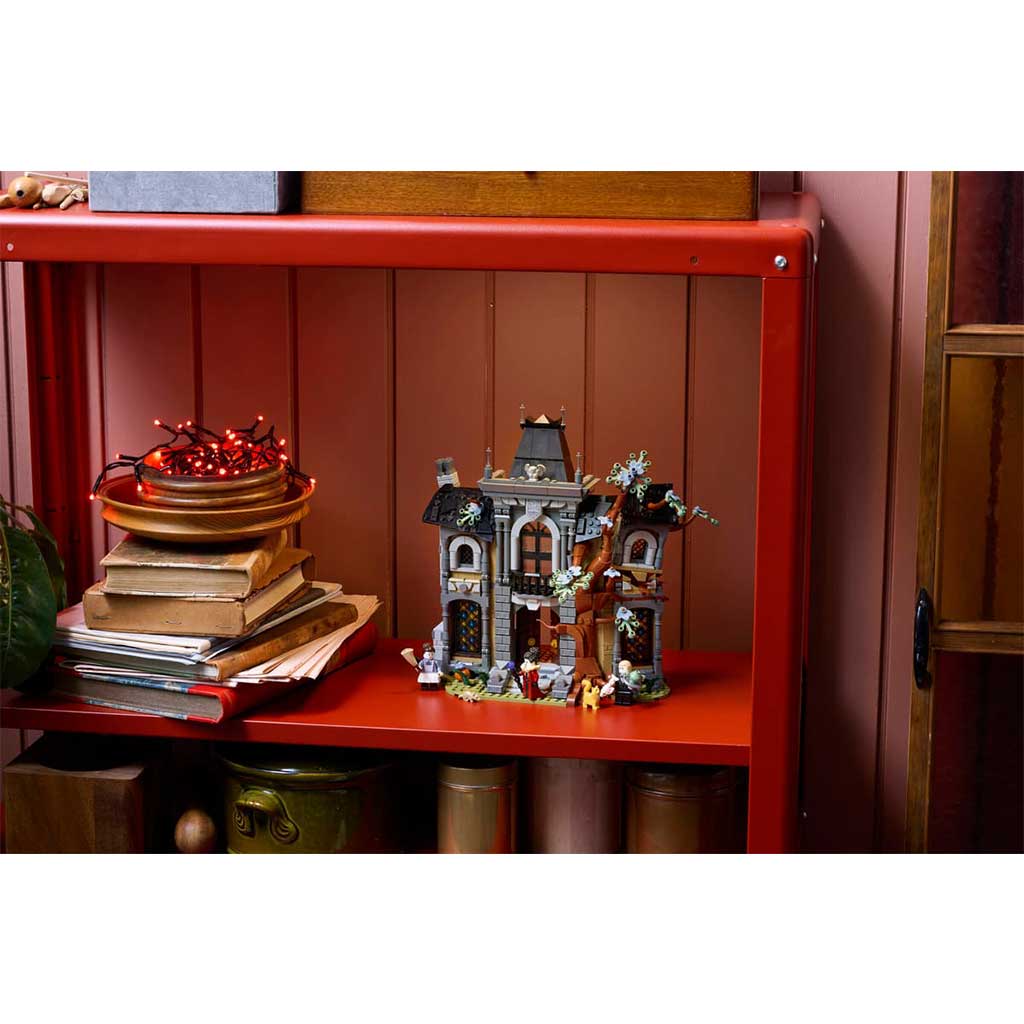 imagen de LEGO® Icons: Residencia del Alcalde (11383) 7