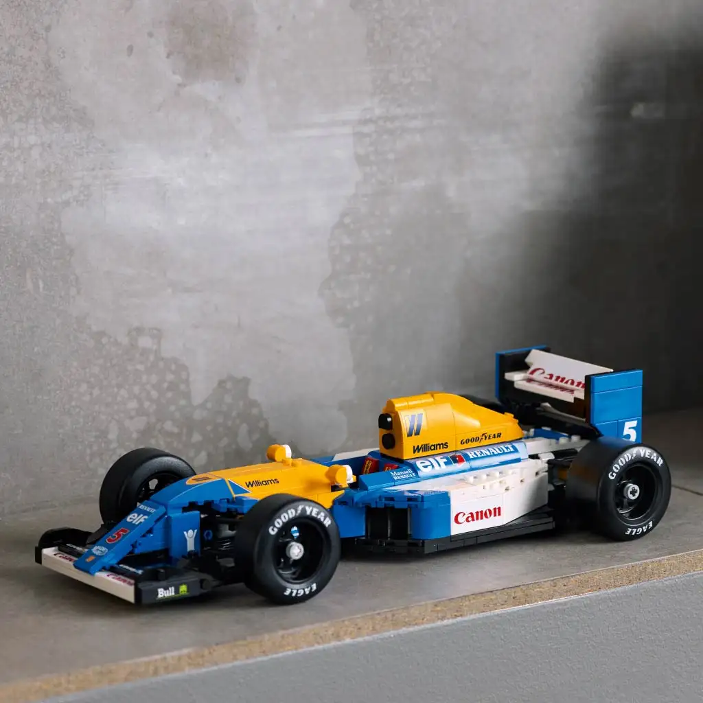 imagen de LEGO® Icons: Williams Racing FW14B y Nigel Mansell (10353) 6