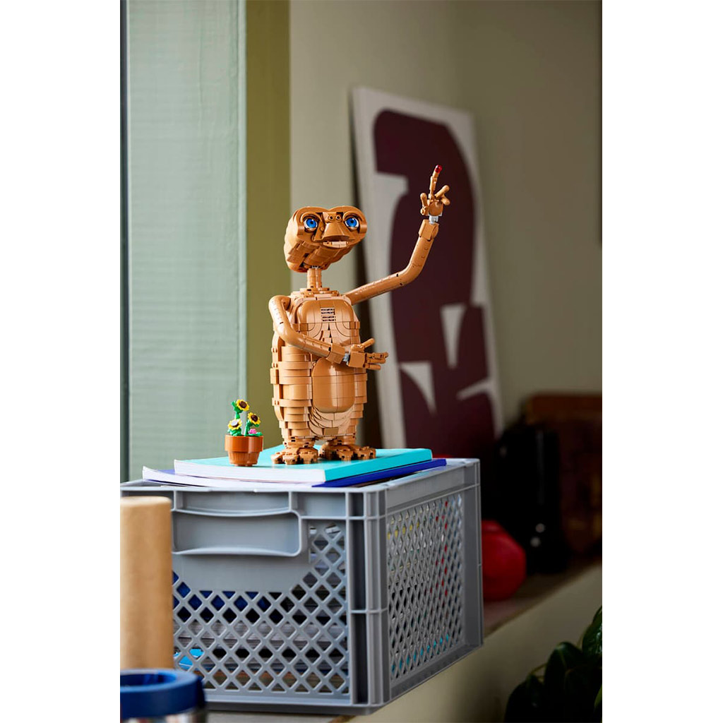 imagen de LEGO® Ideas: E.T. el Extraterrestre (21370) 11