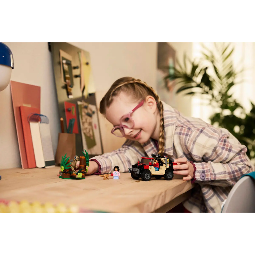imagen de LEGO® Jurassic World: Escape en todoterreno del raptor (76972) 6