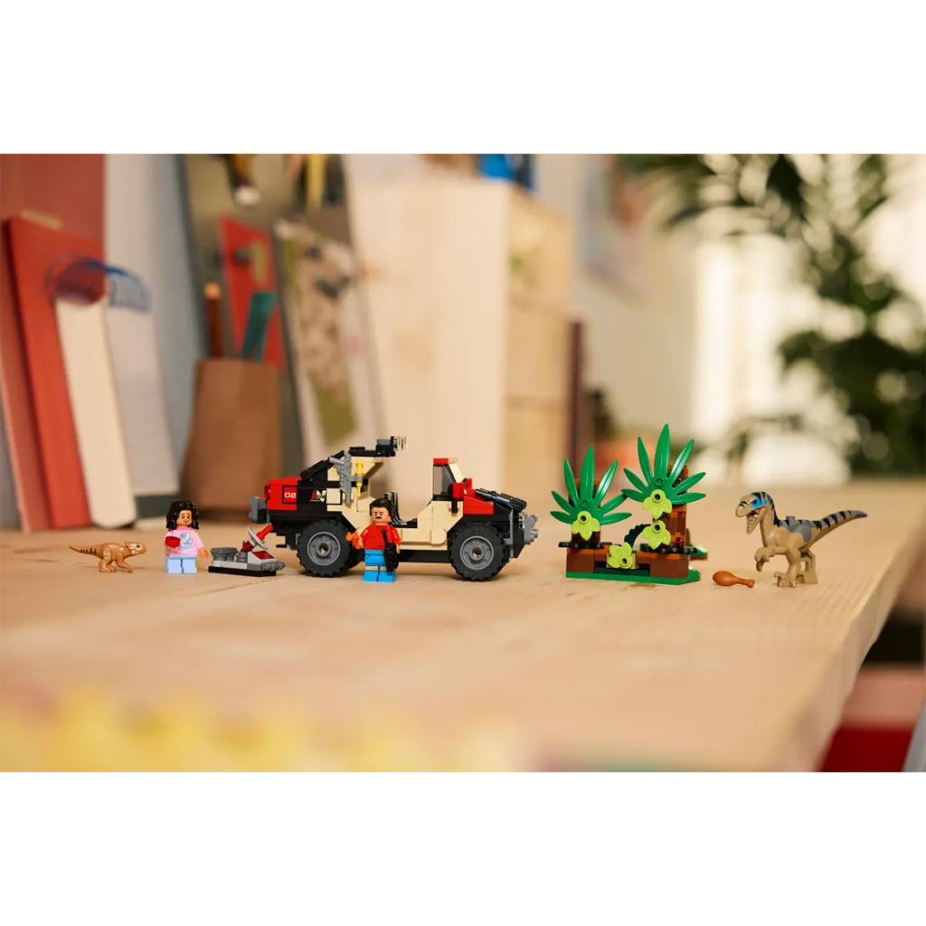 imagen de LEGO® Jurassic World: Escape en todoterreno del raptor (76972) 8