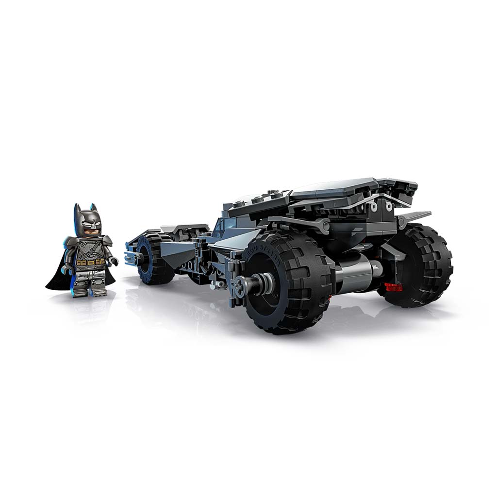 imagen de LEGO® Marvel: Batman contra Superman™: Batmóvil™ (76331) 2