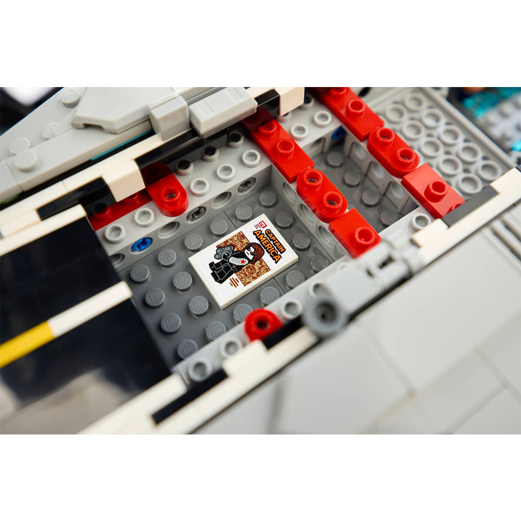 imagen de LEGO® Marvel: Helicarrier de S.H.I.E.L.D. (76354) 11