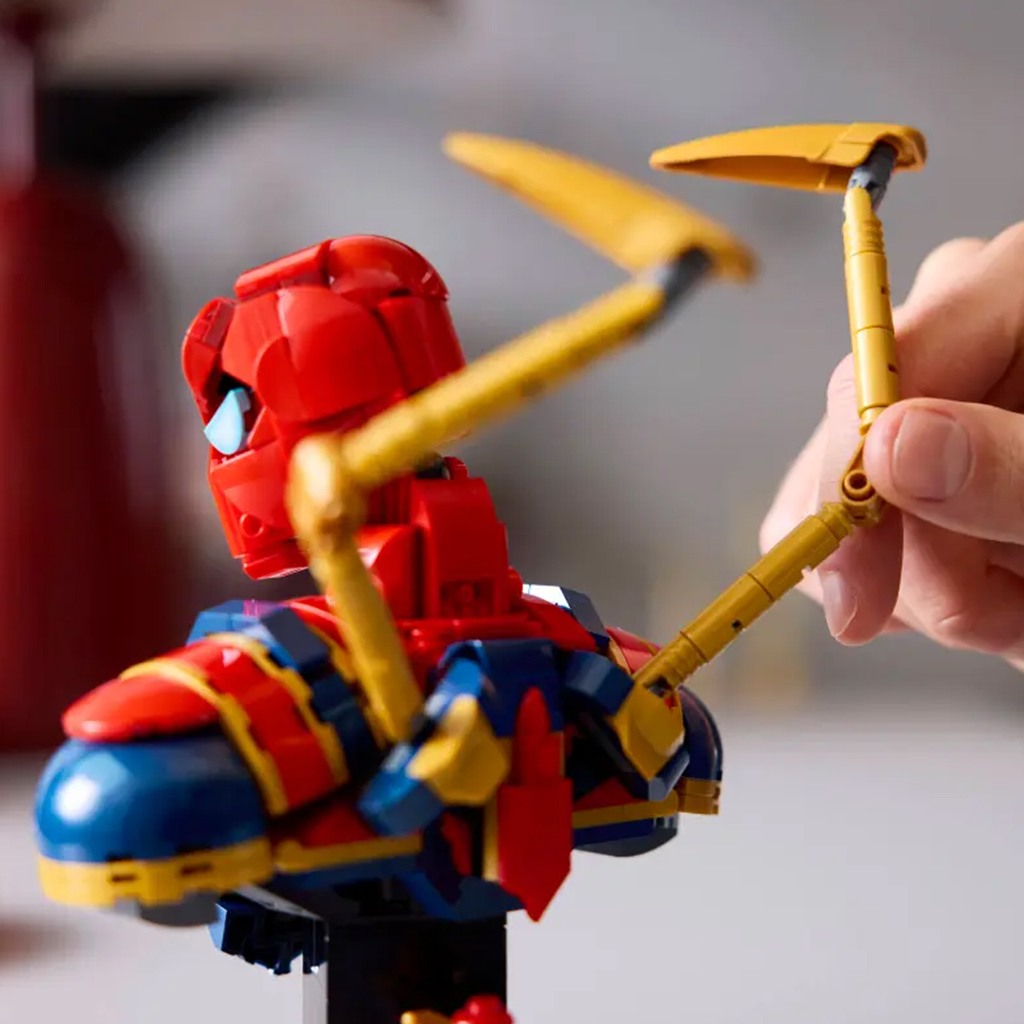 imagen de LEGO® Marvel: Iron Man busto (76326) 3