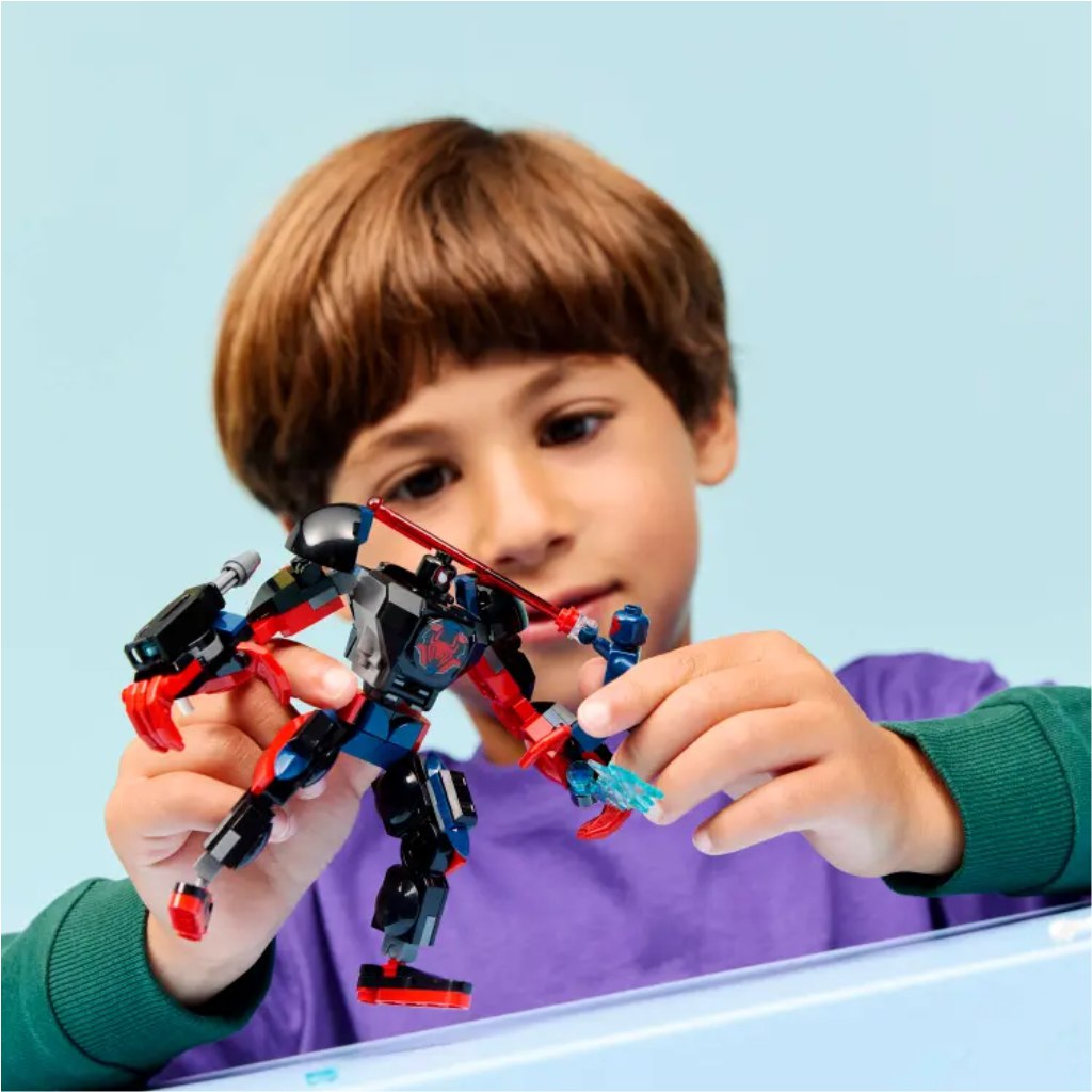 imagen de LEGO® Marvel: Miles Morales robot vs. Spider-Man 2099 (76337) 4