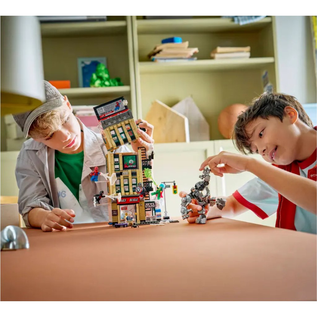 imagen de LEGO® Marvel: Spider-Man vs. Mysterio: Trompeta (76342) 4