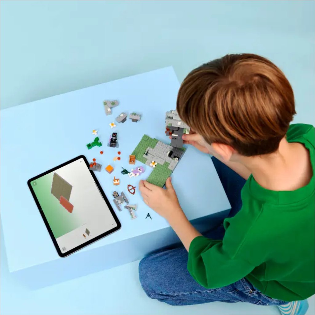 imagen de LEGO® Minecraft: El bioma de la sápadtkert (21586) 5
