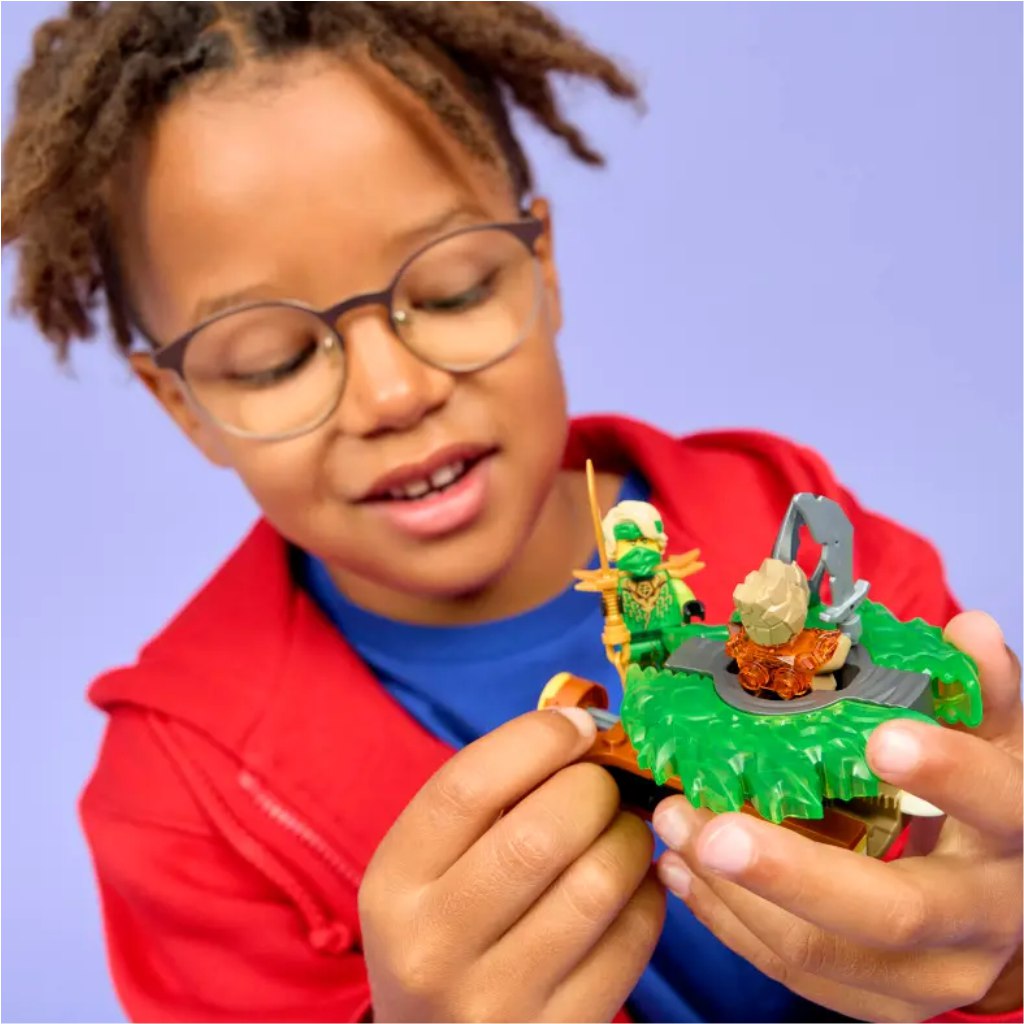 imagen de LEGO® Ninjago: El trompo de Lloyd contra el monstruo de tierra (71850) 3