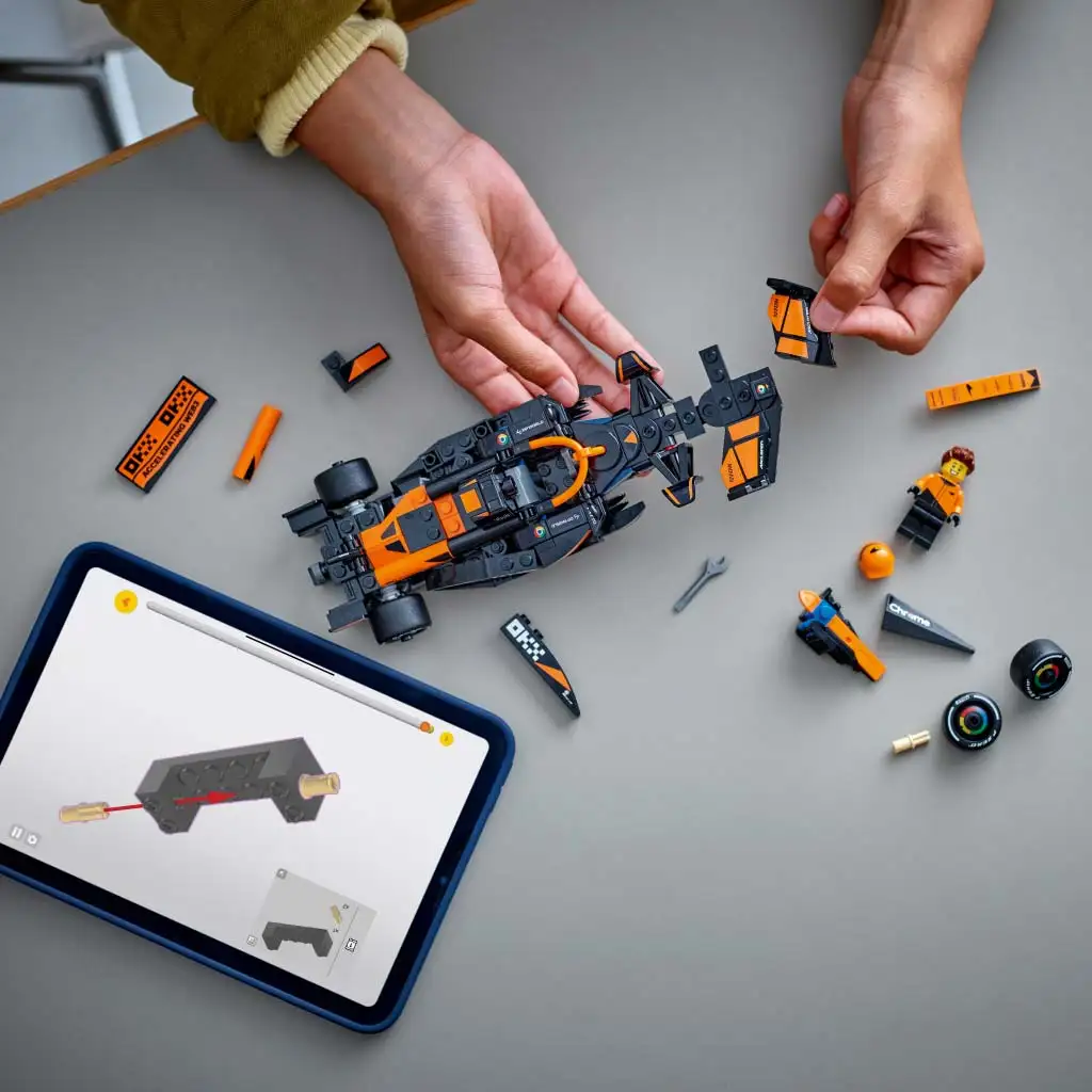 imagen de LEGO® Speed Champions: McLaren F1® Team MCL38 coche de carreras (77251) 3