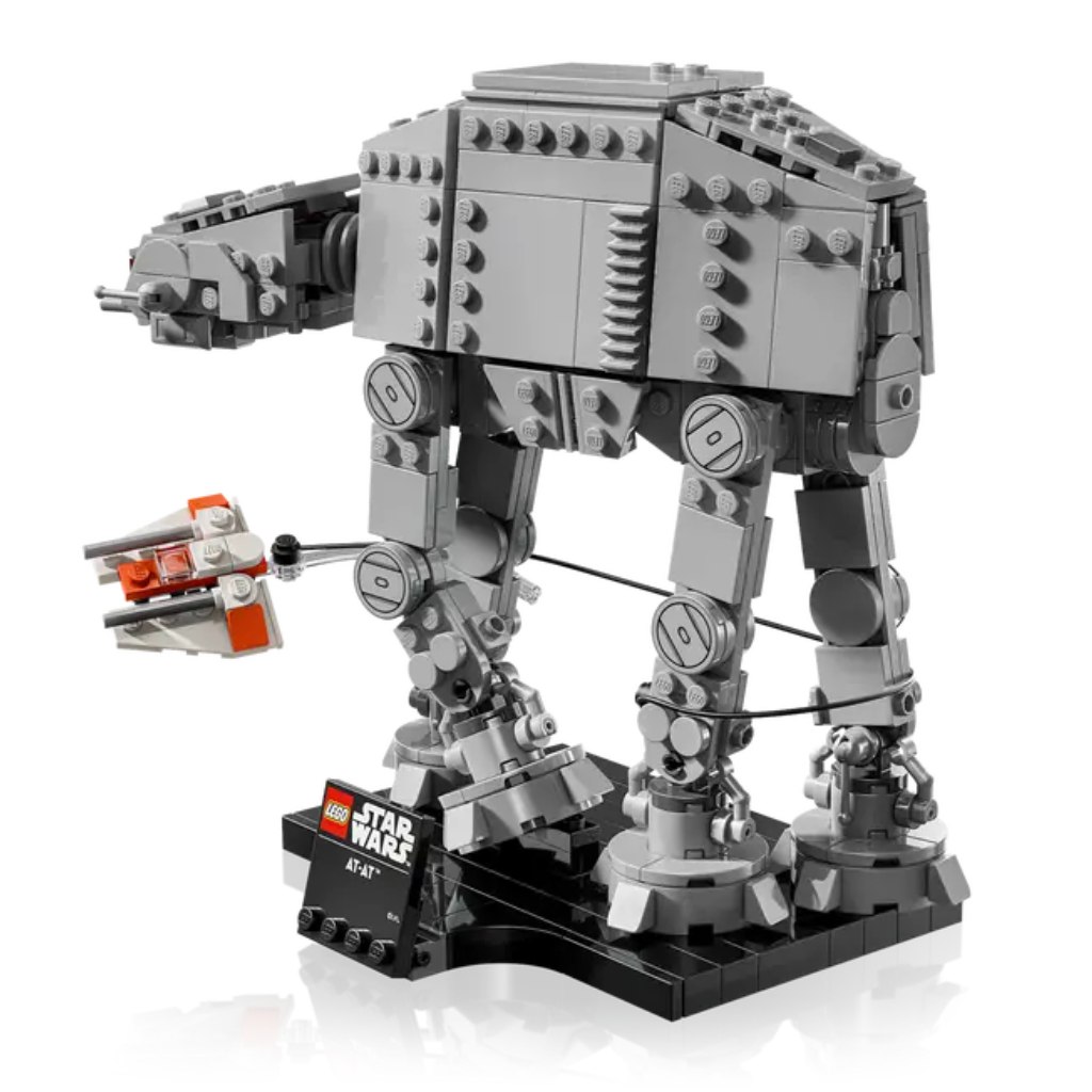 imagen de LEGO® Star Wars™: AT-AT™ (75440) 3