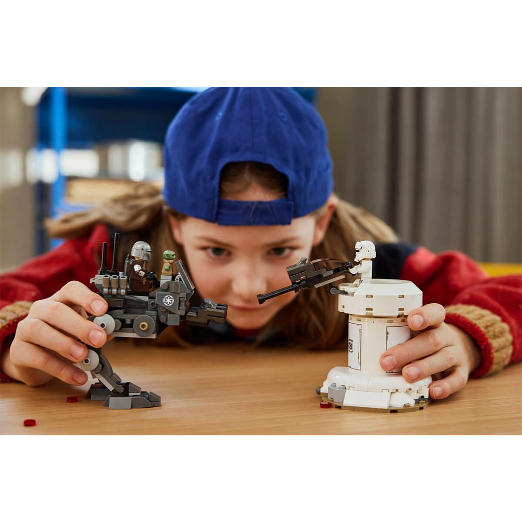 imagen de LEGO® Star Wars™: AT-RT™ ataque (75444) 6