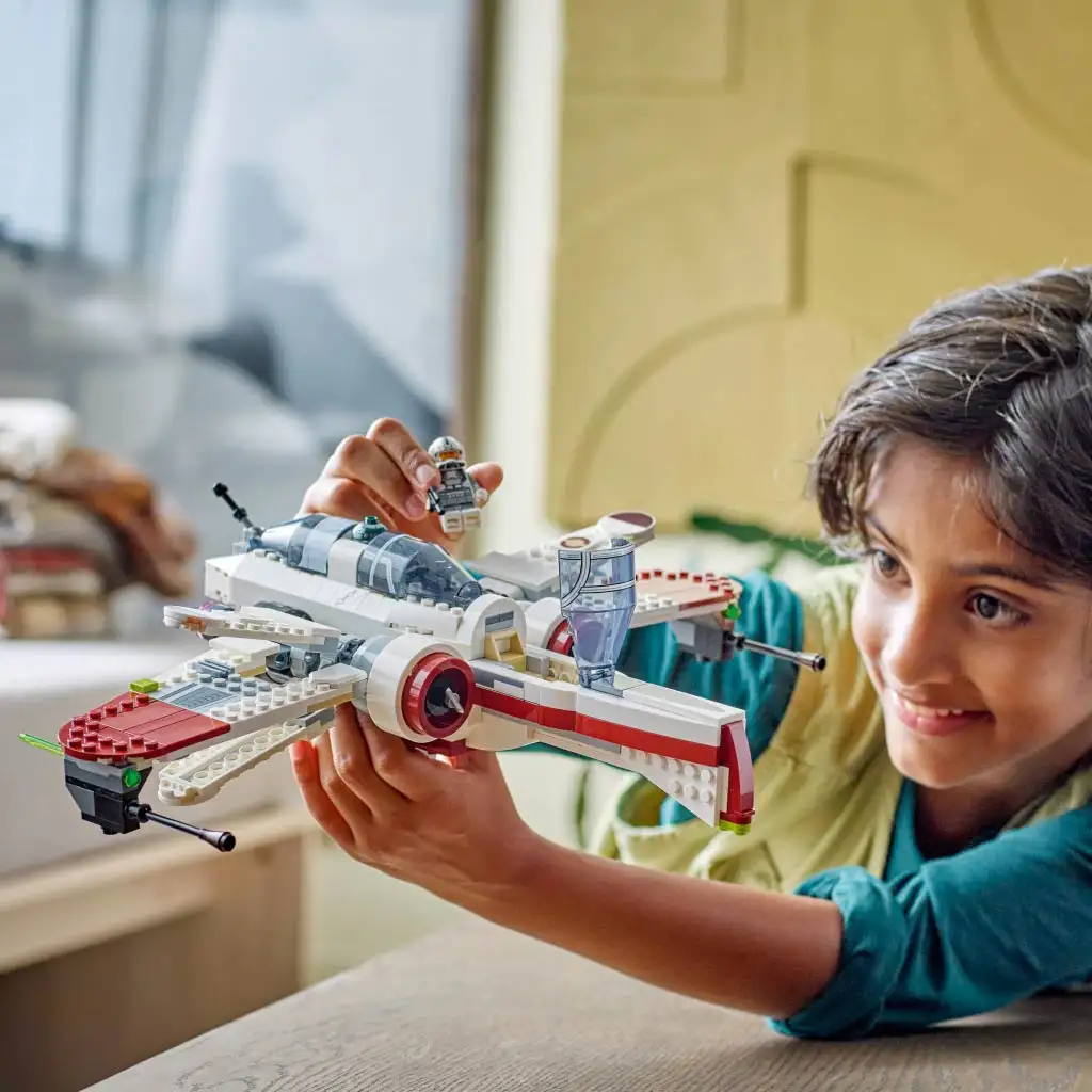 imagen de LEGO® Star Wars™: Caza estelar ARC-170™ (75402) 4