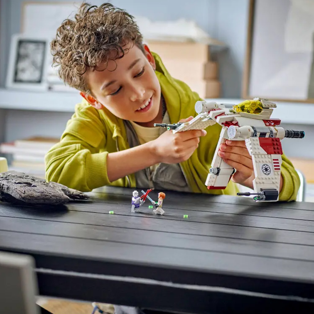 imagen de LEGO® Star Wars™: Caza estelar de clase V-19 Torrent (75432) 5