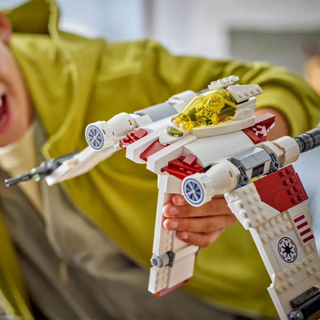 imagen de LEGO® Star Wars™: Caza estelar de clase V-19 Torrent (75432) 6