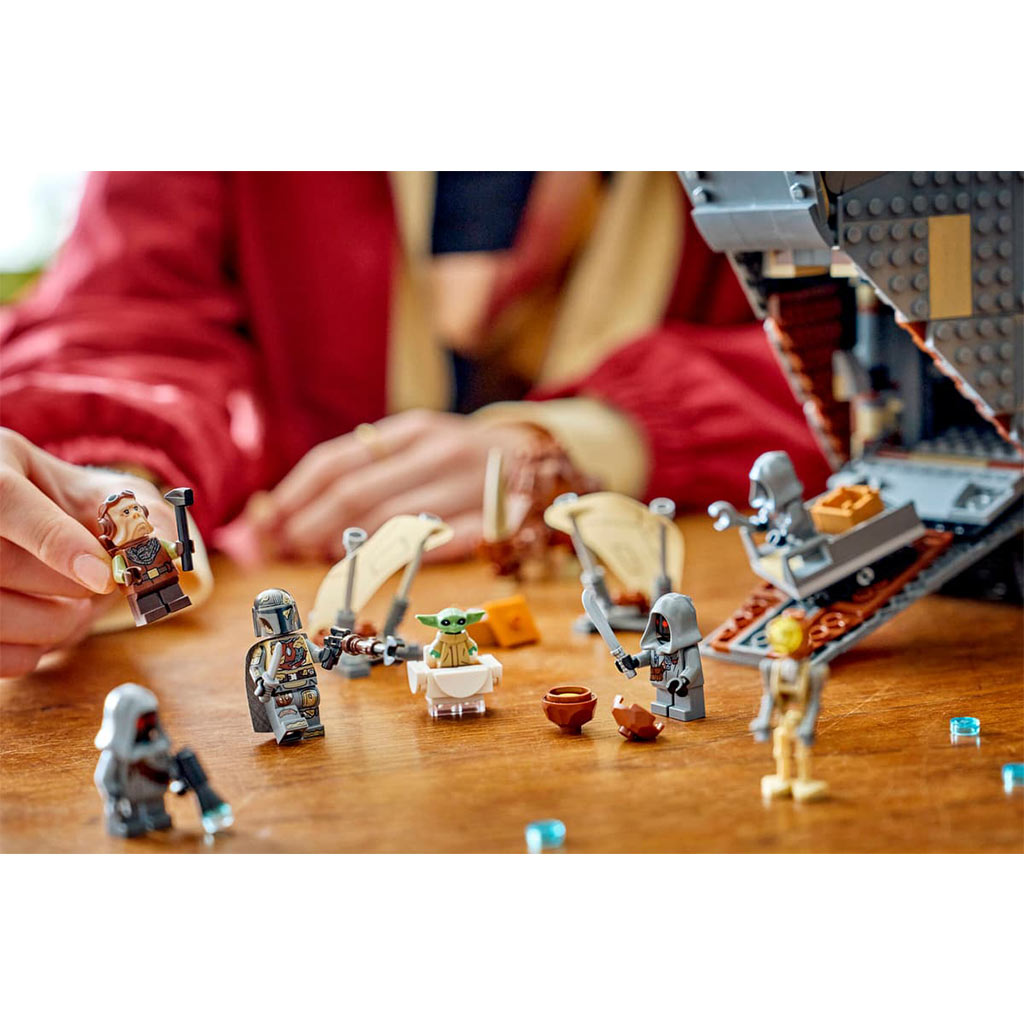 imagen de LEGO® Star Wars™: Desértico homing y Mudhorn (75453) 13