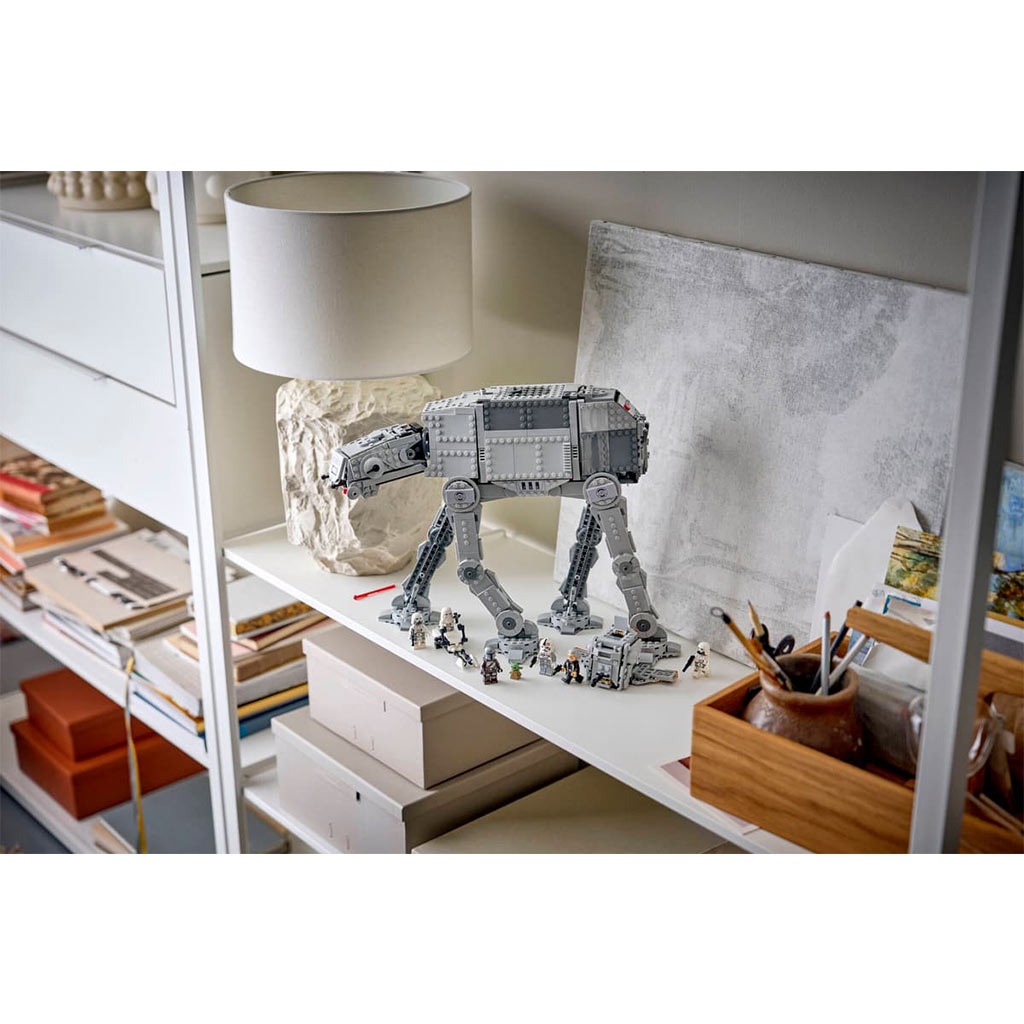 imagen de LEGO® Star Wars™: El AT-AT™ del Imperio Renacido con INT-4 16