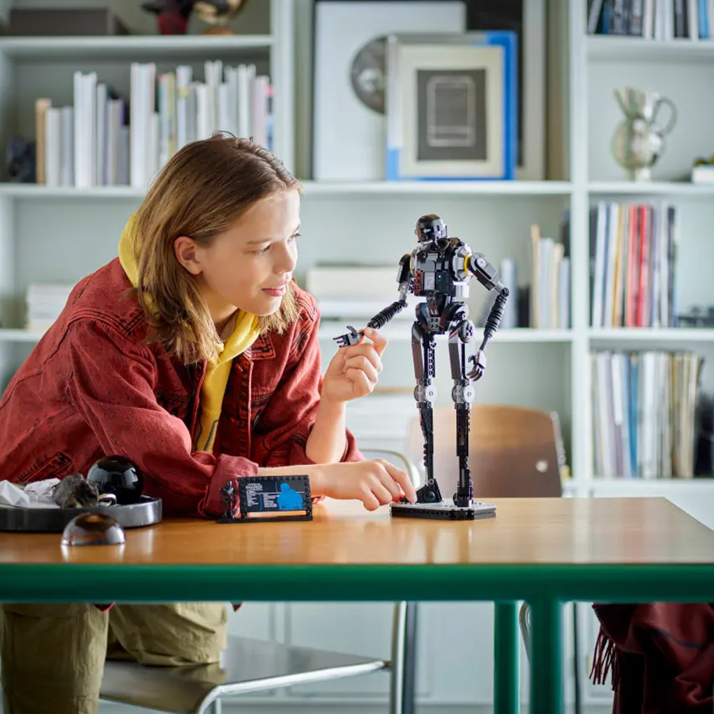 imagen de LEGO® Star Wars™: K-2SO™ droid de seguridad (75434) 3