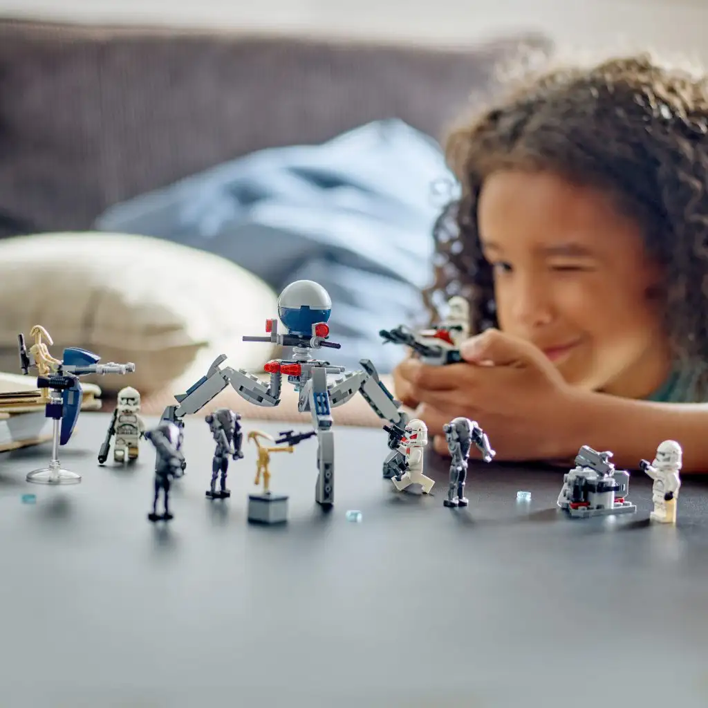 imagen de LEGO® Star Wars™: Paquete de combate de soldado clon™ y droide de combate™ (75372) 3