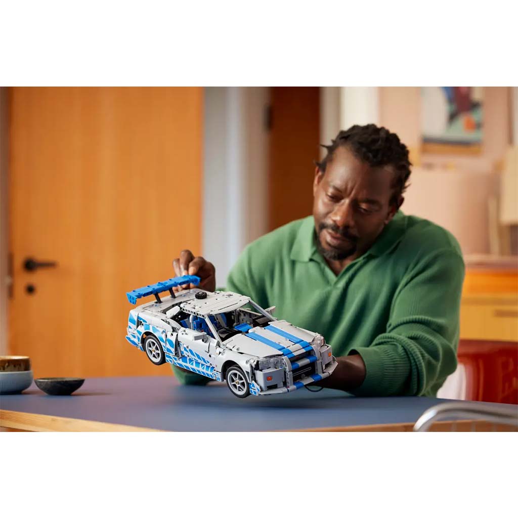 imagen de LEGO® Technic: 2 Rápido 2 Furioso Nissan Skyline GT-R (R34) coche (42210) 8