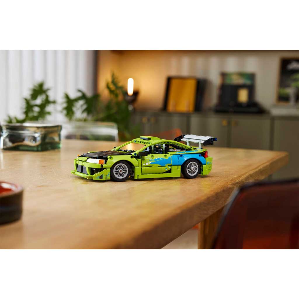 imagen de LEGO® Technic: Auto Mitsubishi Eclipse de Rápidos y Furiosos (42229) 7