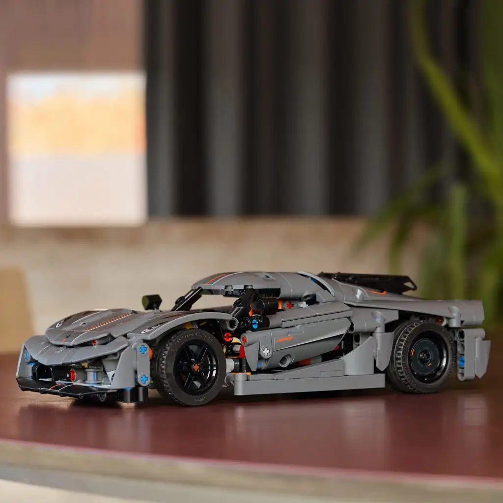 imagen de LEGO® Technic: Koenigsegg Jesko Absolut coche hiper gris (42173) 4