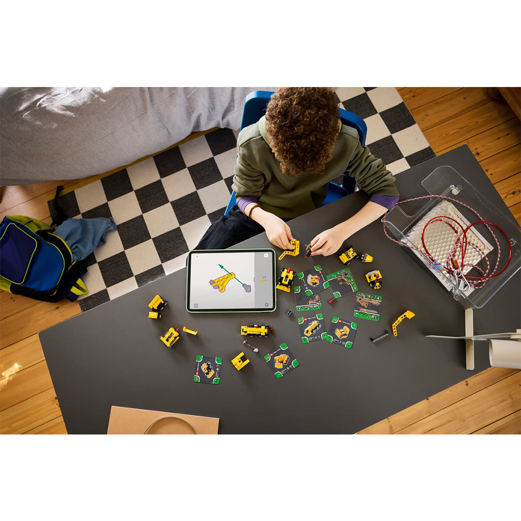 imagen de LEGO® Technic: Mini Maquinarias (42233) 5