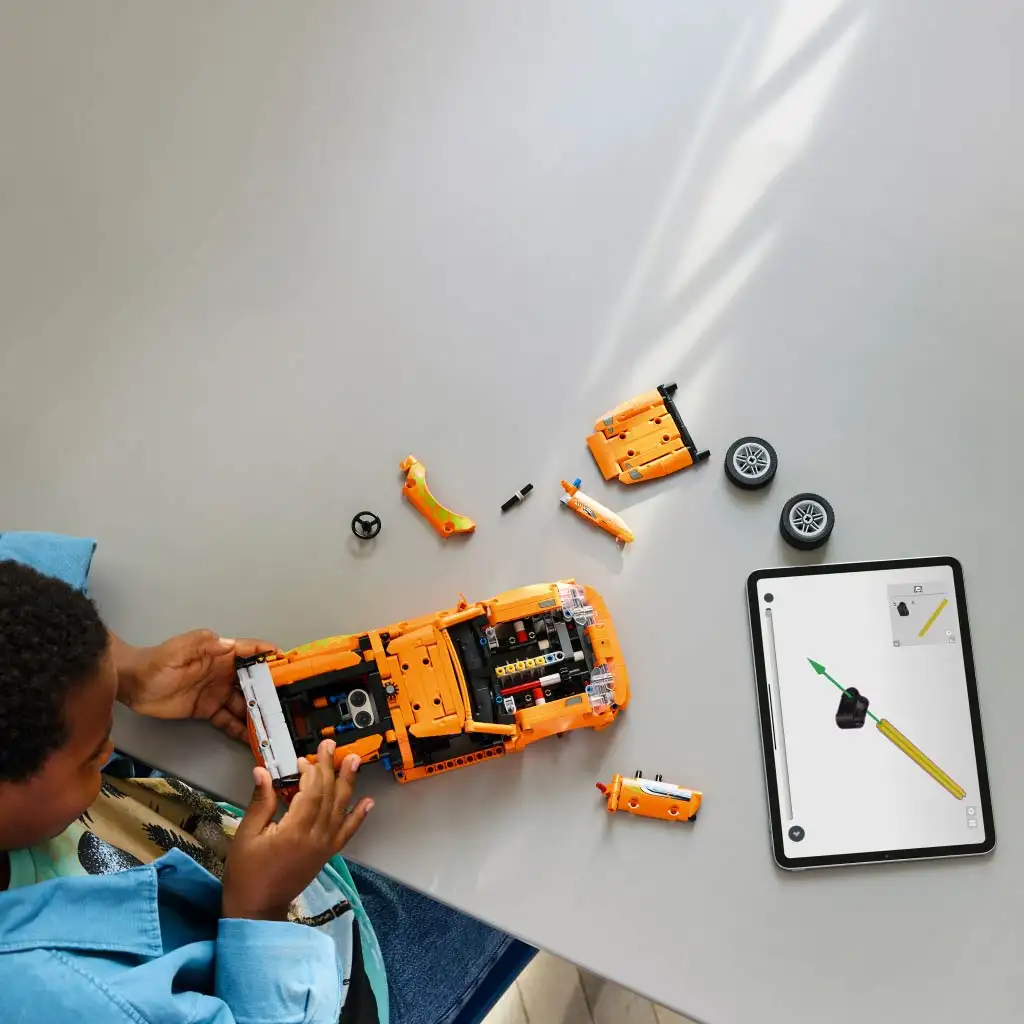 imagen de LEGO® Technic: Rápido y Furioso Toyota Supra MK4 (42204) 3