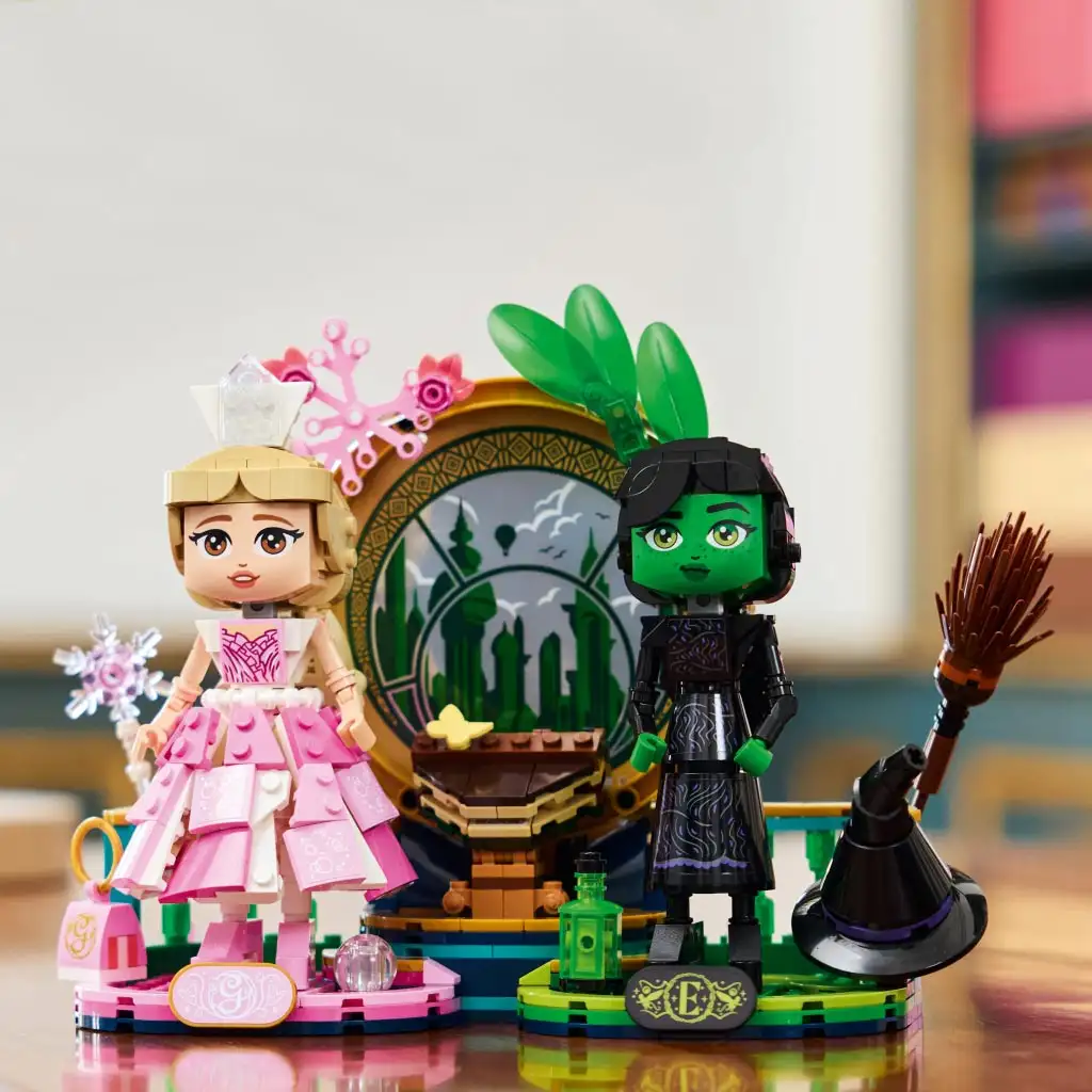 imagen de LEGO® Wicked: figuras de Elphaba y Glinda (75682) 4