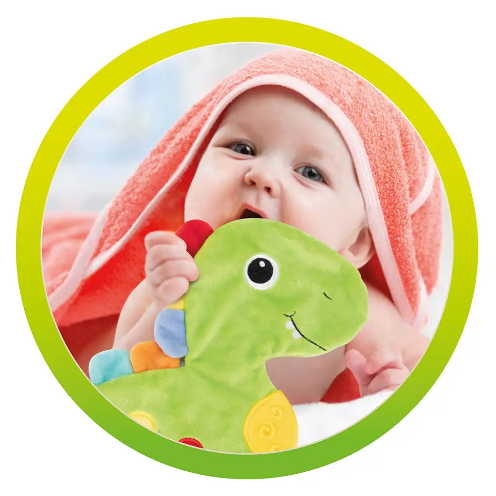 imagen de Little Stars: Babero de mordedor con dinosaurios y sonajero 4
