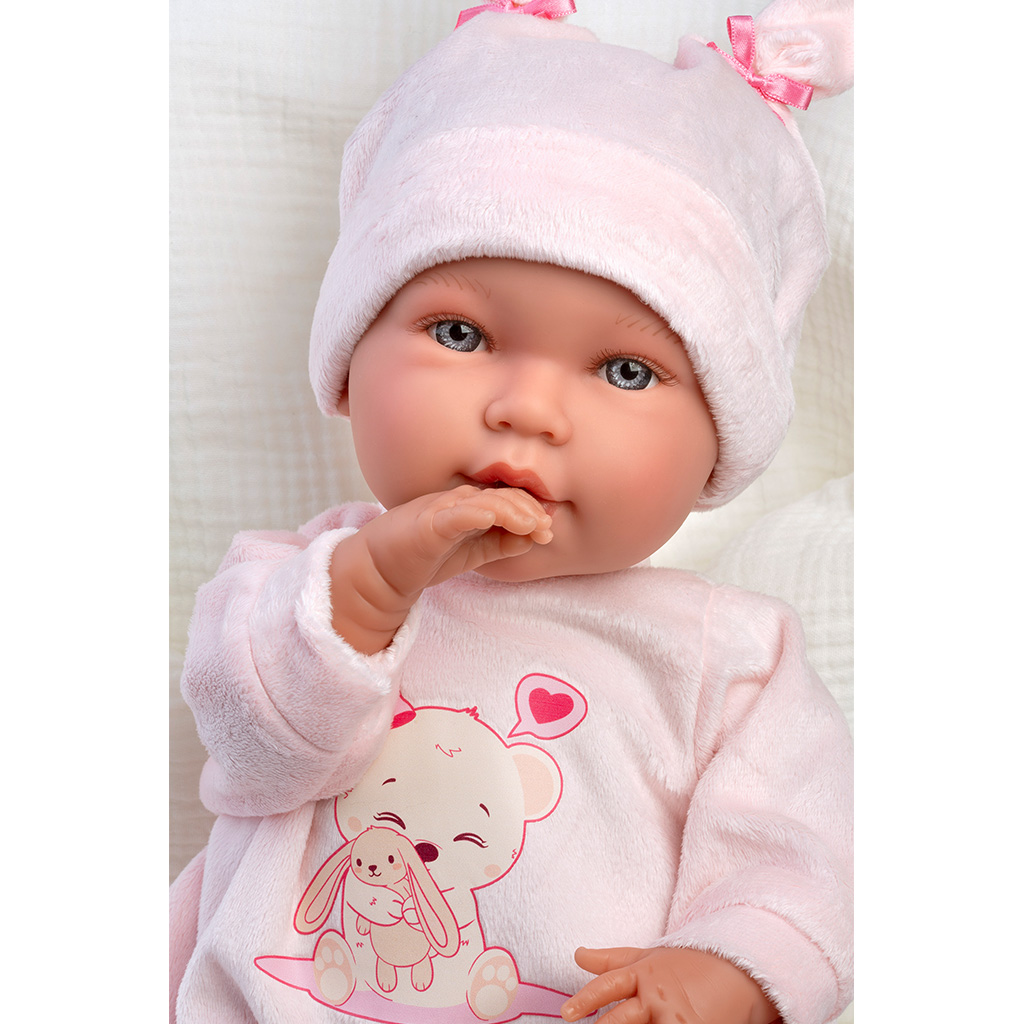 imagen de Llorens: Abril muñeca llorona de 42 cm con gorro de orejas de conejo y saco de dormir 3