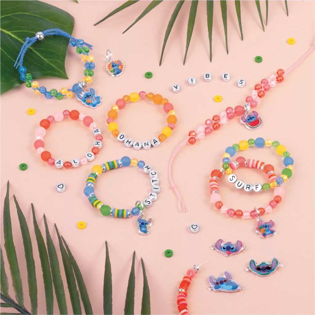 imagen de Make it Real: Set de creación de pulseras Stitch con libro de cuentos 4