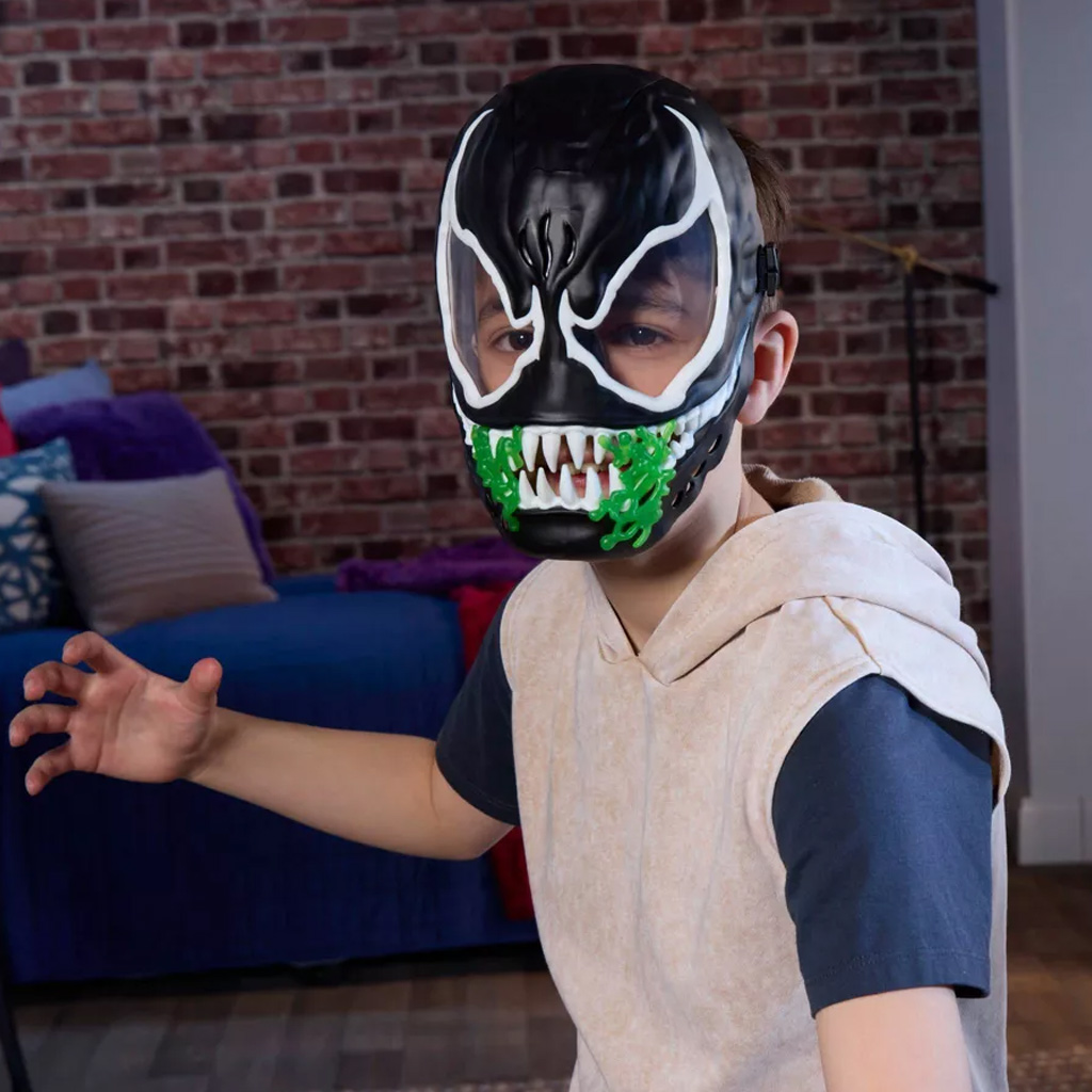 imagen de Máscara que brilla en la oscuridad VenomVersus Venom - Hasbro 3