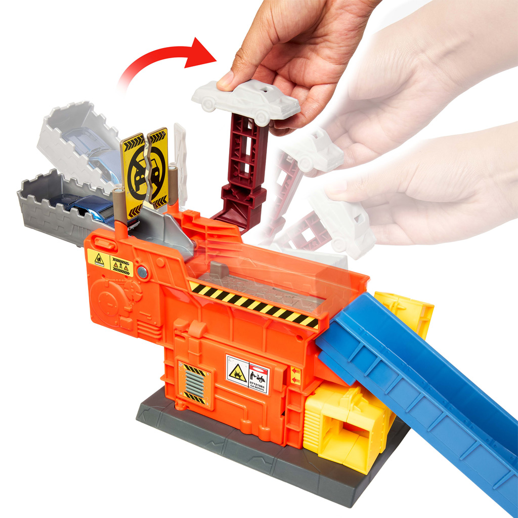 imagen de Matchbox A película: Set de juego de la estación de roncado Smalley – Mattel 5