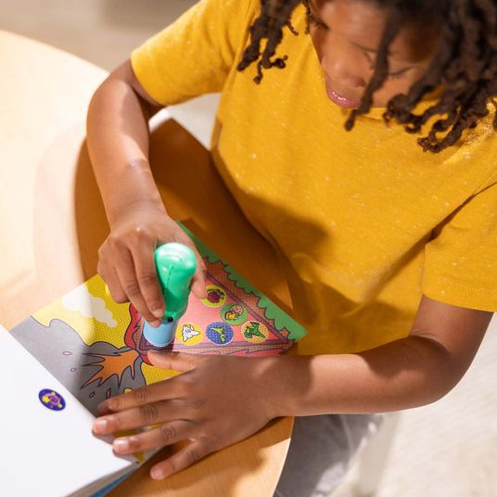 imagen de Melissa&Doug: Sticker WOW! Sello de pegatinas – Dino – Spin Master 3