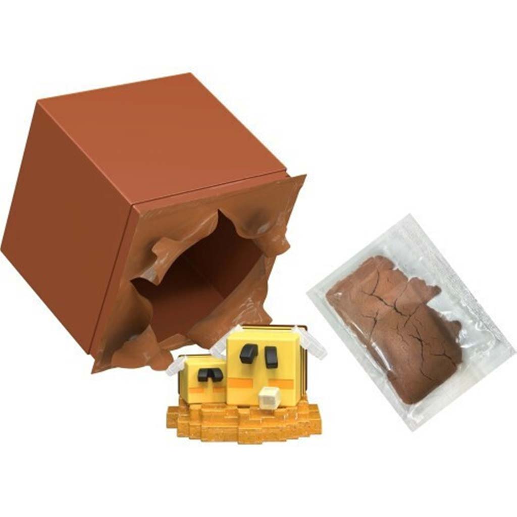 imagen de Minecraft Reveal minifigura en almacenamiento - Amapola - Mattel 4