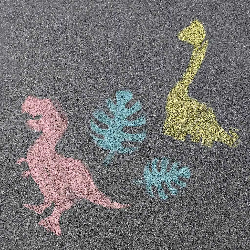 imagen de Mundo de Dinosaurios: Set de tiza de asfalto con plantillas de dinosaurios 2
