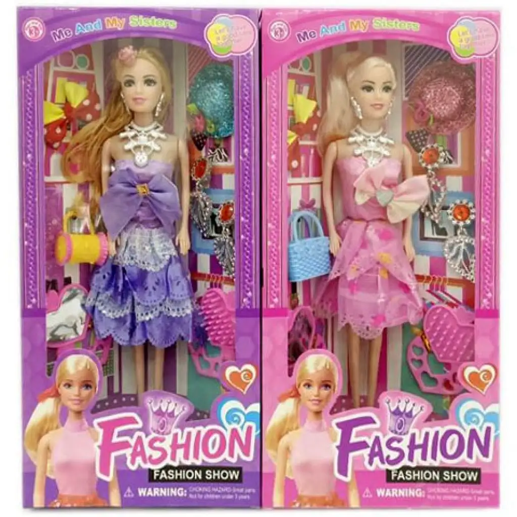 imagen de Muñeca de moda con accesorios en dos versiones 1
