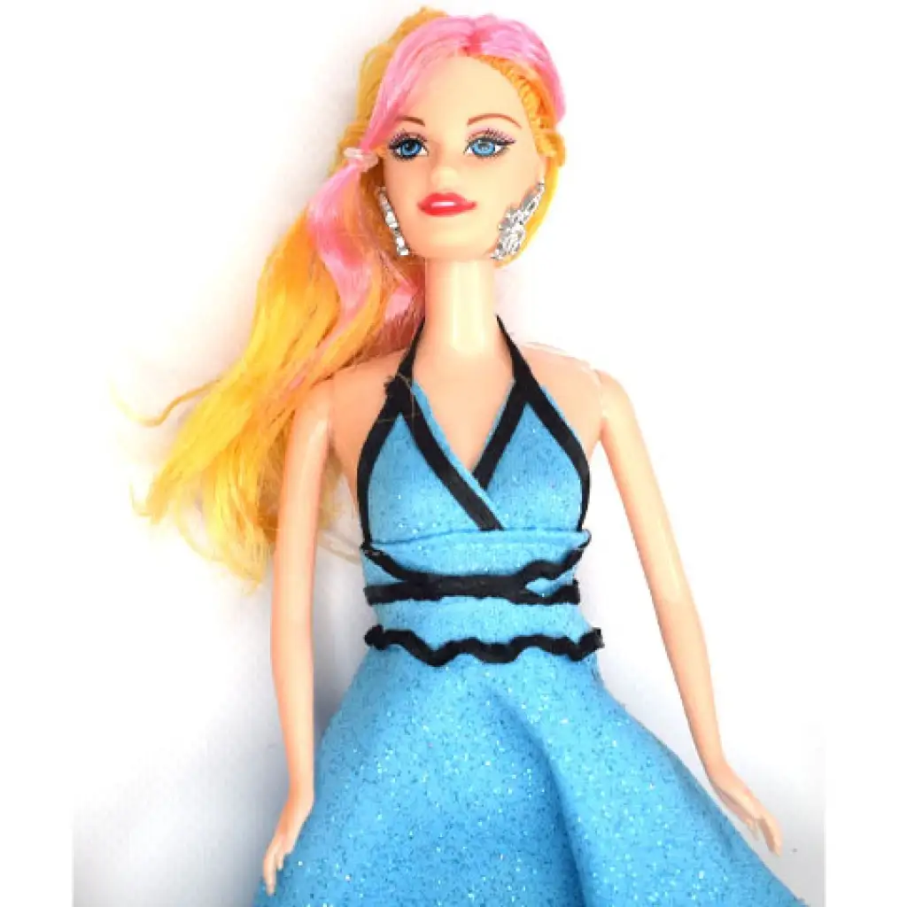 imagen de Nicky: Muñeca de moda vestible de 25 cm Szabina en cuatro versiones diferentes 1ud 2