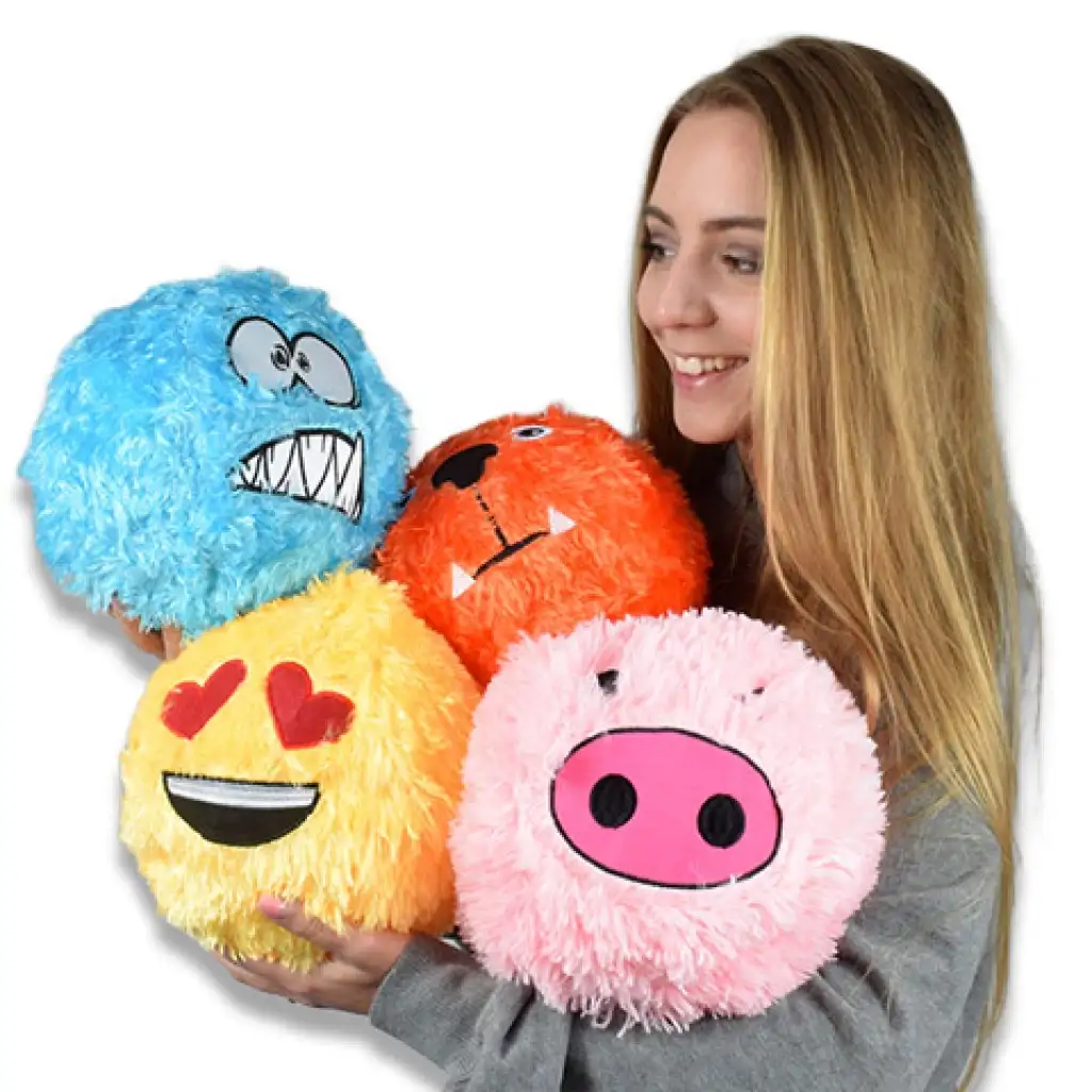 imagen de Pelota de peluche esponjosa y divertida en varias versiones de 23 cm 2