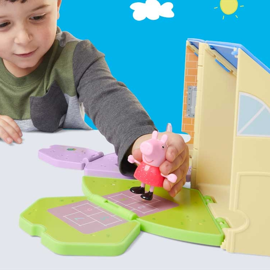 imagen de Peppa Pig: Set de juego del grupo de jardín de infancia de Peppa - Hasbro 4