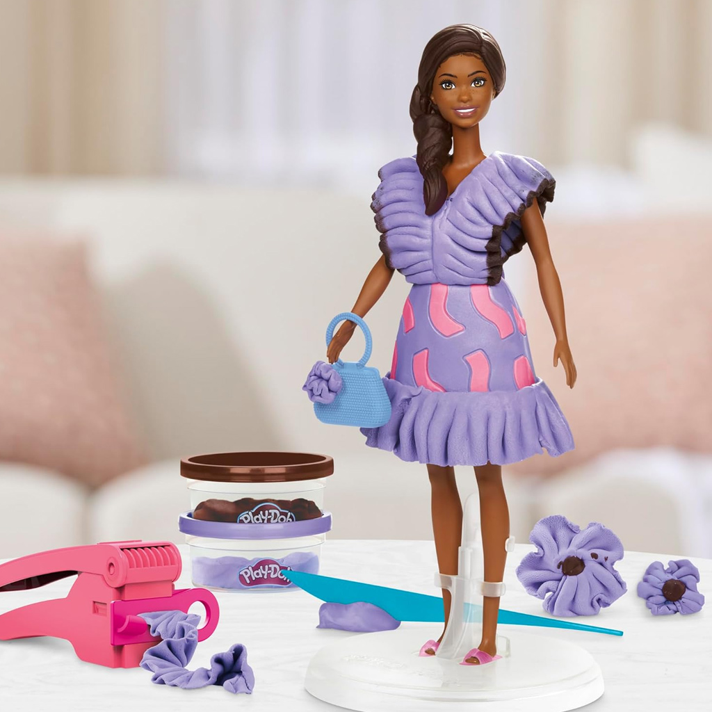 imagen de Play-Doh: Barbie Fashionista vestidos con volantes set de plastilina con muñeca - Hasbro 4