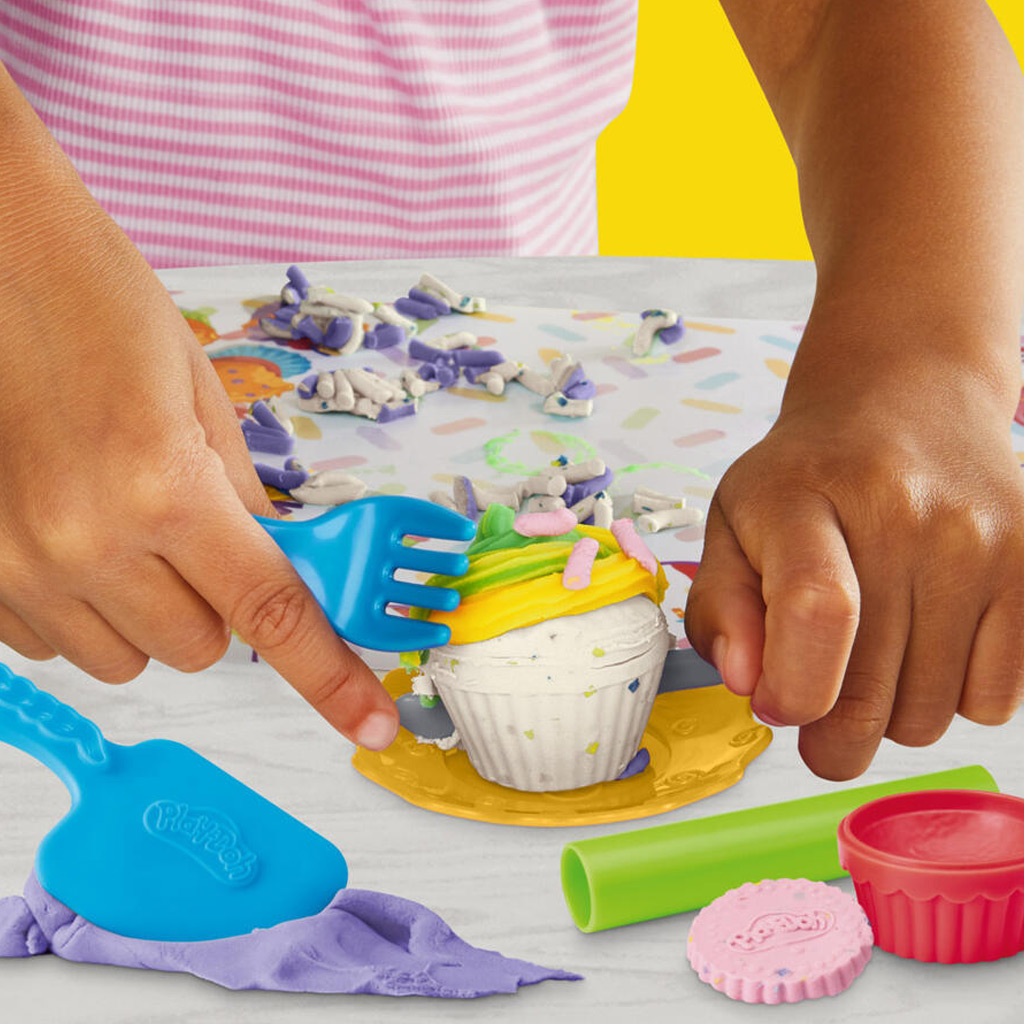 imagen de Play-Doh: Set de plastilina torre de muffins – Hasbro 3