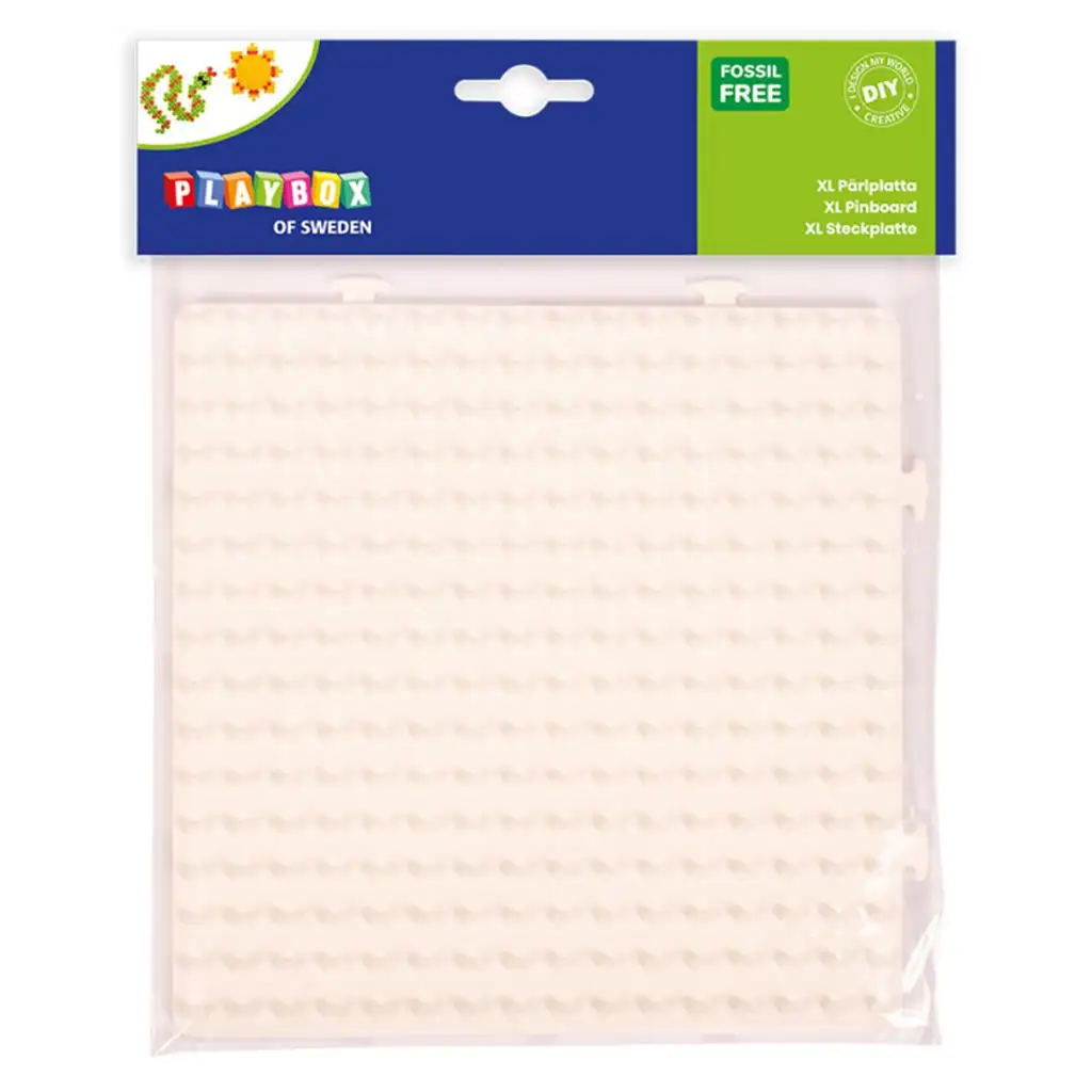 imagen de PlayBox: Base de bioplástico cuadrada 16x16cm para perlas MIDI de 5mm 1