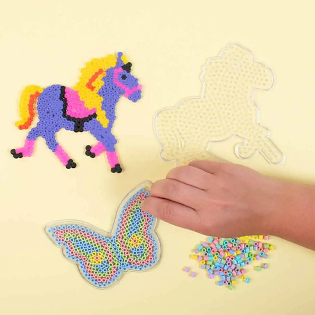 imagen de PlayBox: base de perlas MIDI planchables de 5 mm en forma de mariposa y caballo 2